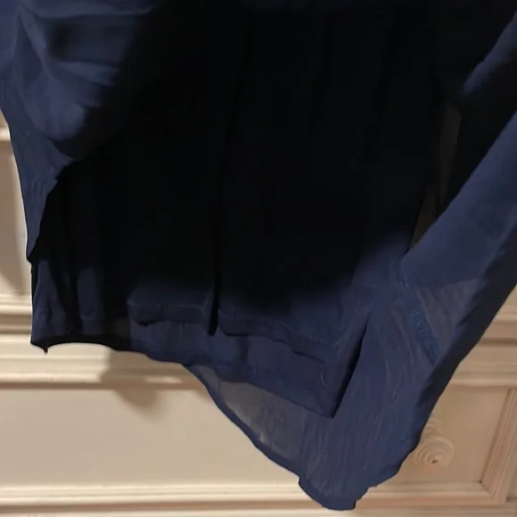 Euc Chico’s Ladies Asymmetrical Tunic Top. - Picture 3 of 6